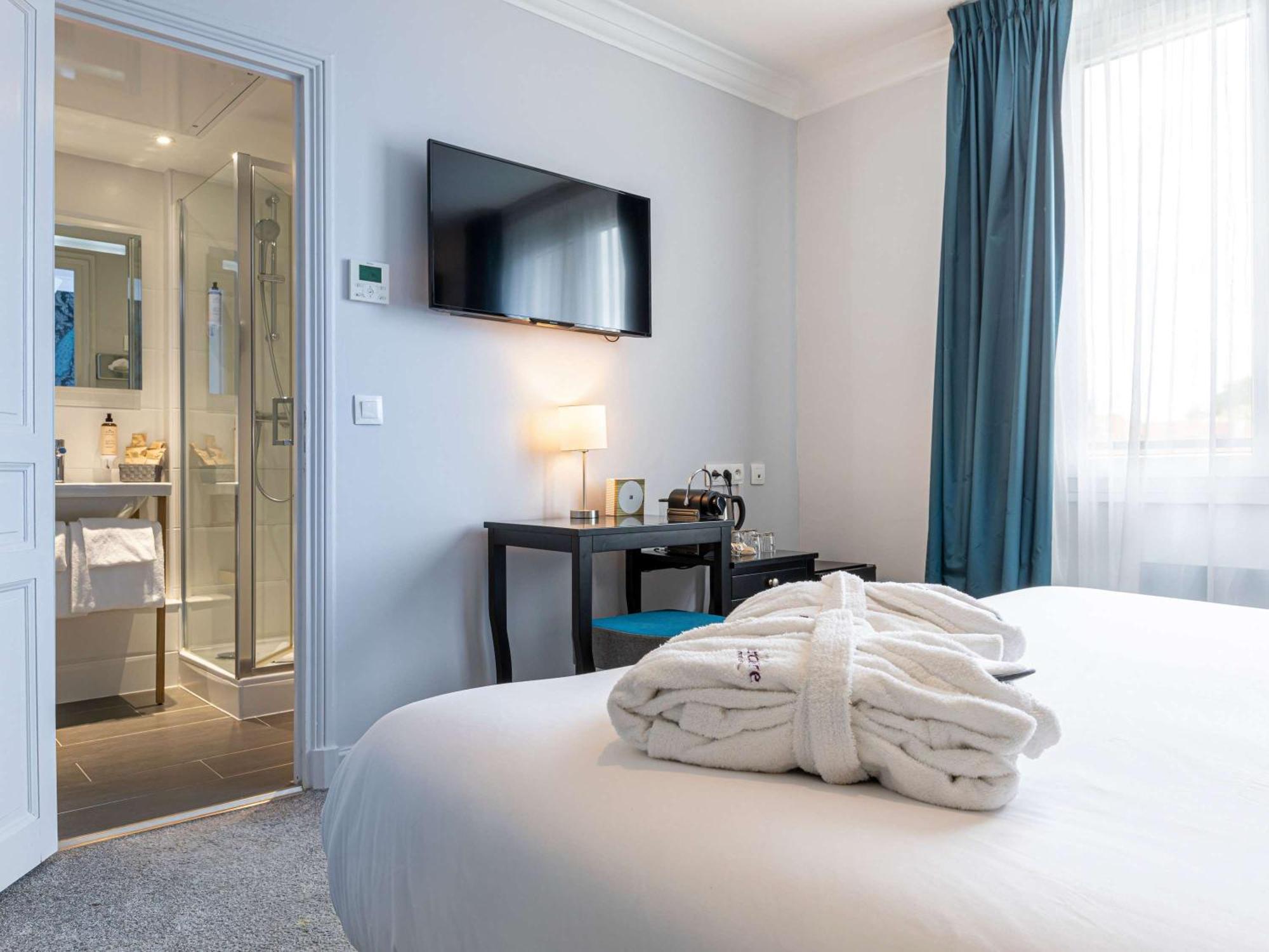 Mercure Paris Saint Cloud Hippodrome Ngoại thất bức ảnh