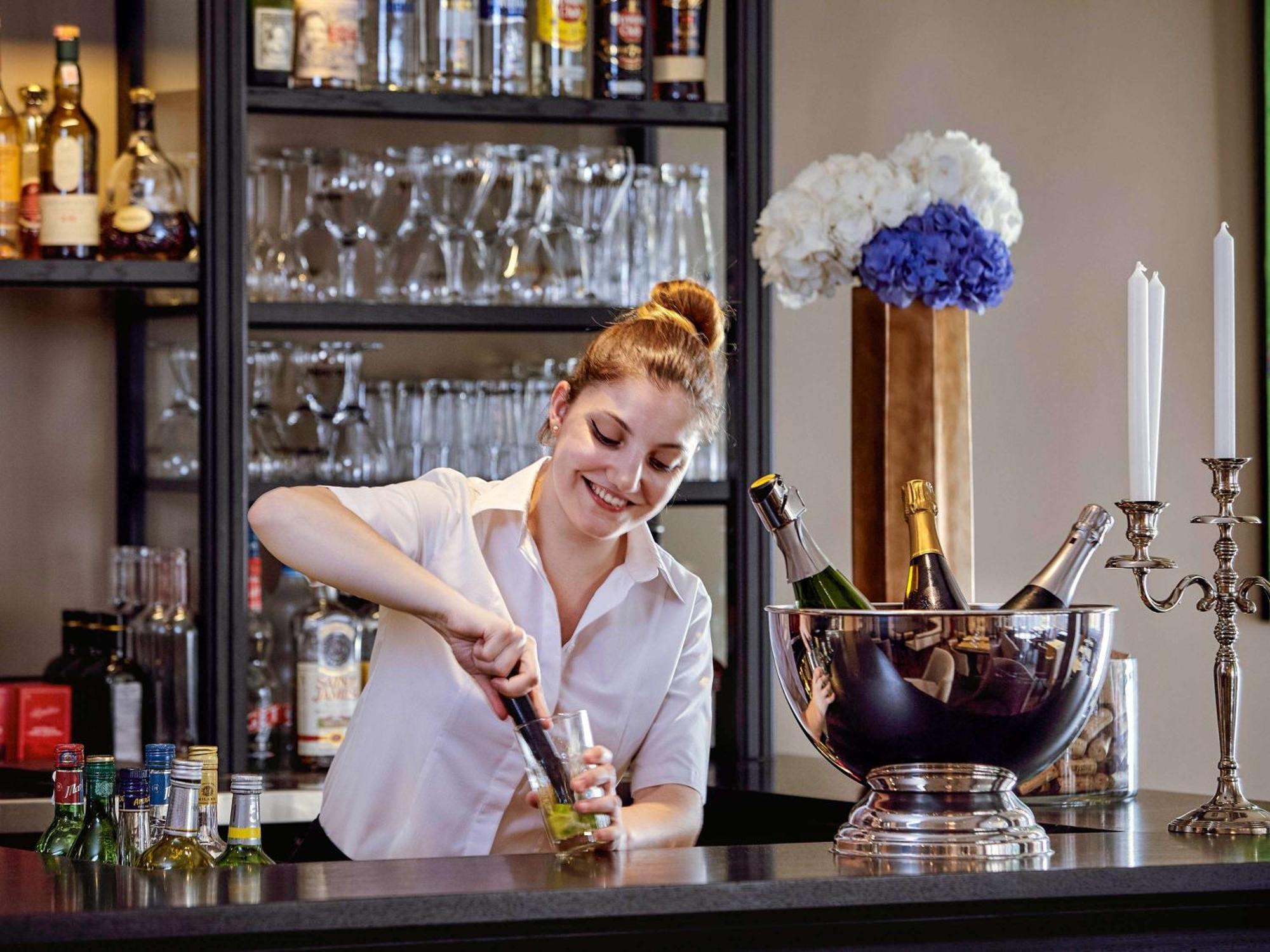 Mercure Paris Saint Cloud Hippodrome Ngoại thất bức ảnh