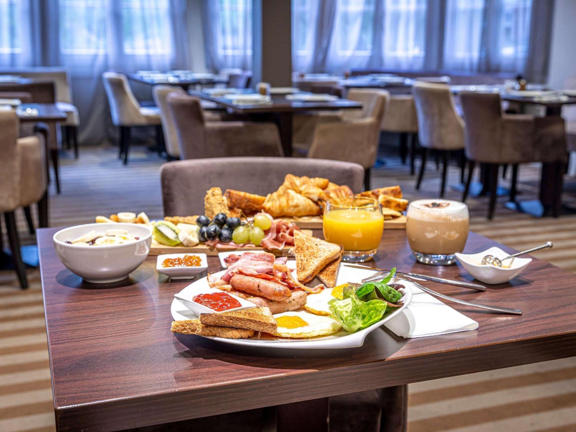 Mercure Paris Saint Cloud Hippodrome Ngoại thất bức ảnh